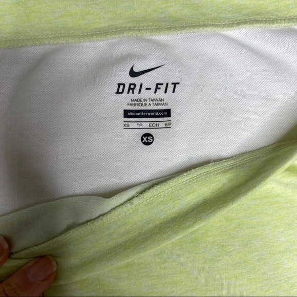 Nike Green Running Top - Picture 6 of 8